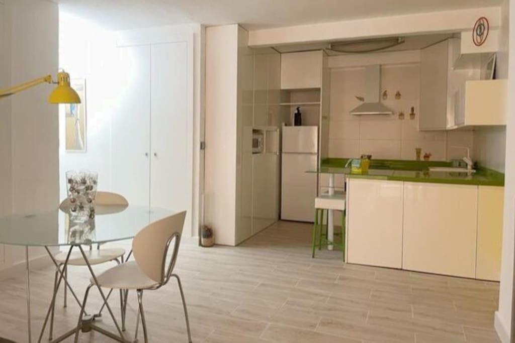 Apartamento Modern Oscvict En Murcia Exterior photo